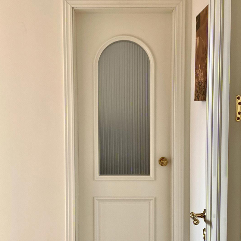 Деревянная дверь.1